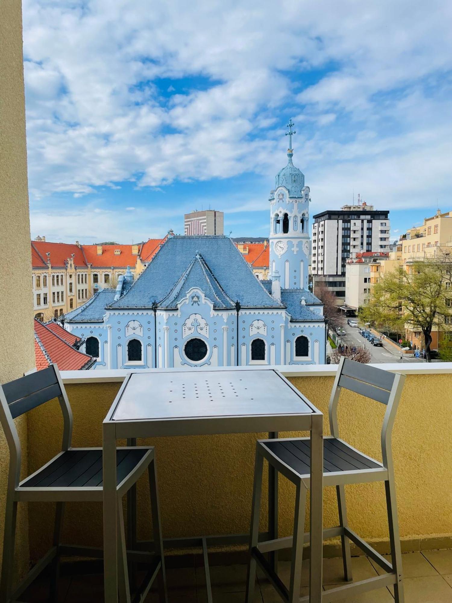 Blue Church Views - Central, Quiet, Bright - 4Th Floor Corner Apartment 125M2 Братислава Экстерьер фото